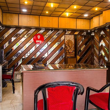 Oyo 4144 The Banquet Hotel Haora ภายนอก รูปภาพ